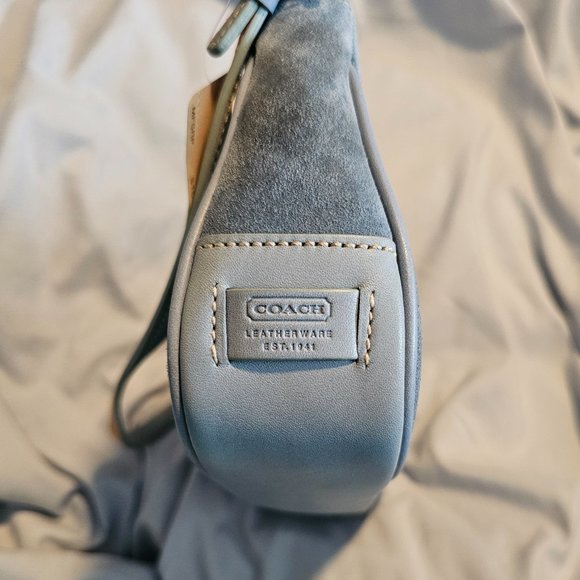 COACH Hearts Demi Bag, VINTAGE, Y2k, and NEW with tags! RARE! 🎉HOST PICK🎉 - Picture 10 of 16